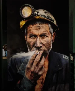 Steve McCurry miner photograph